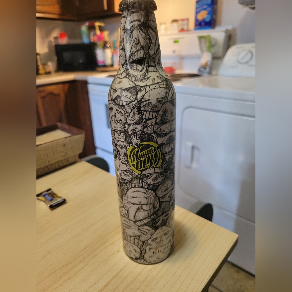 Mountain Dew Art Bottle